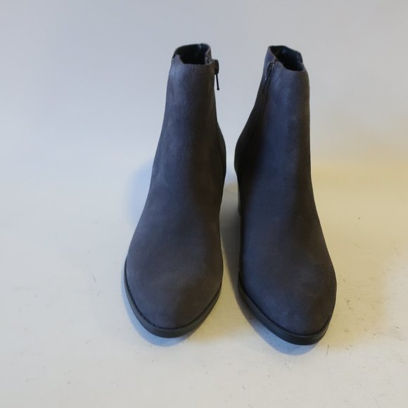 NWOB VANELI BEATY GREY SUEDE ZIP-UP BOOTIE 7.5 * - Picture 5 of 10